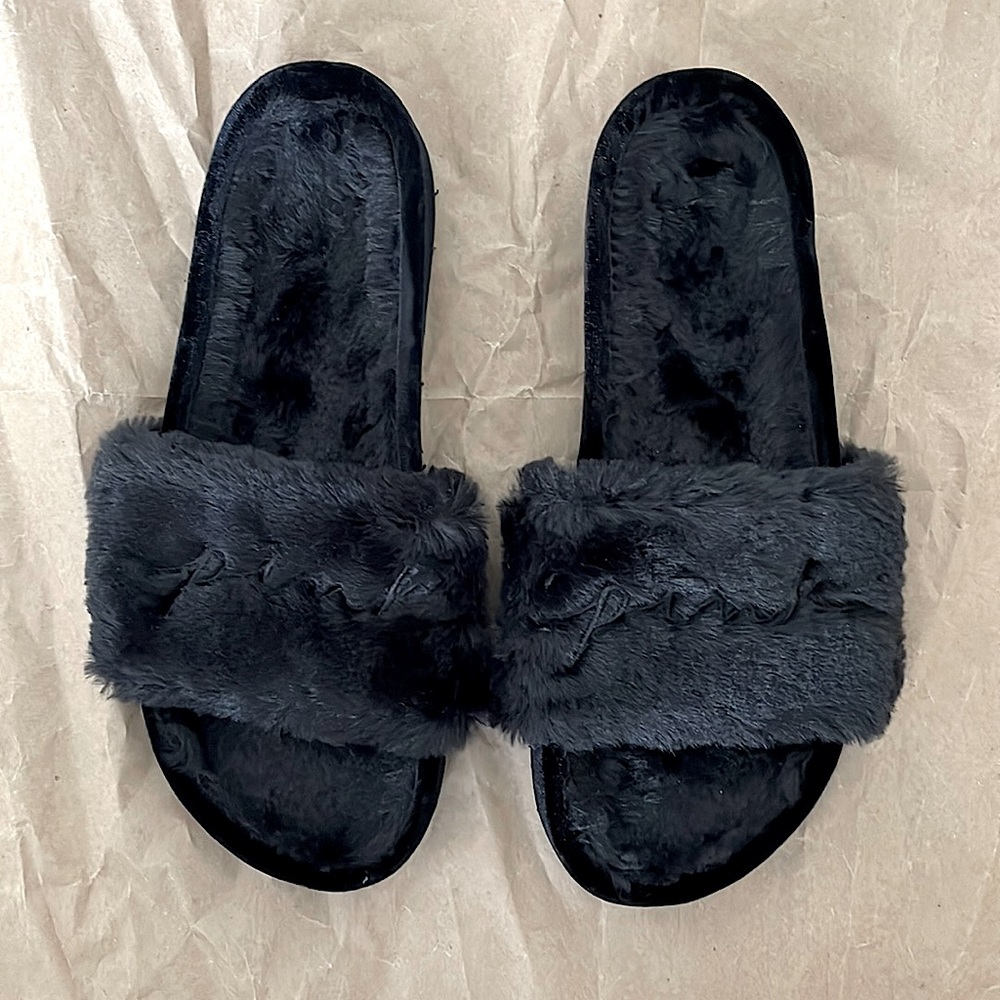 Victoria's Secret PINK Faux Fur Slippers
